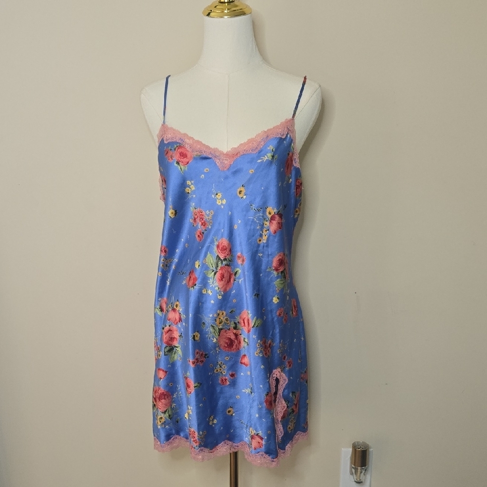 Victoria's Secret 2002 Blue Floral Slip Nightgown Lace Trim Y2K‎ Lingerie Large